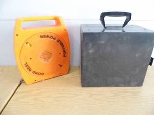 lot 40 image: Cord Reeel - Craft Case