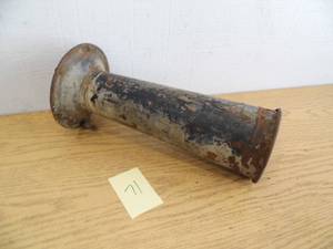 lot 71 image: Antique Car Horn