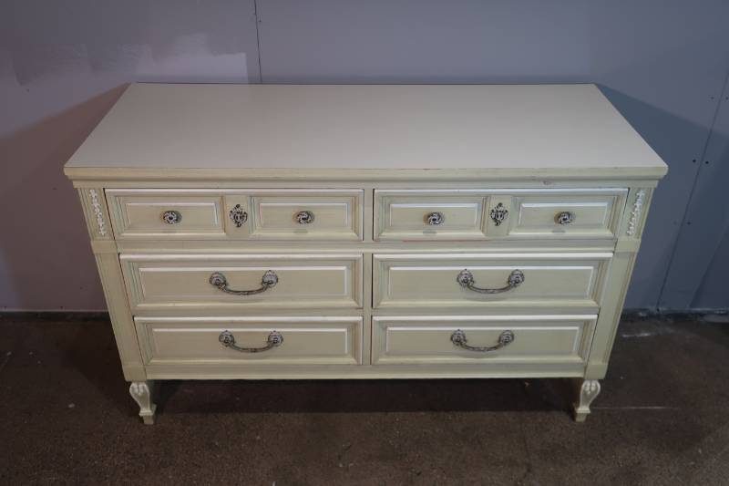 Vintage Dixie 6 Drawer Lowboy Dresser With Mirror Furniture And