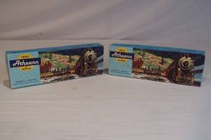 lot 14 image: 2 Athearn Trains in Box
