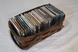 lot 75 image: 30 Miscellaneous CDs