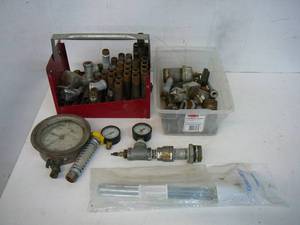 lot 4 image: Lot of Plumbing Fittings