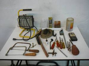 lot 8 image: Lot of Tools