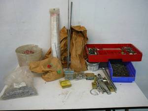 lot 11 image: Lot Of Hardware