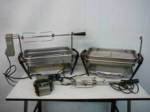 lot 18 image: Farberware Electric Broiler With Rotisseries & Trays