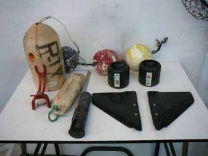lot 29 image: Lot Of Marine Items