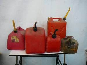 lot 31 image: Lot Of Gas Cans