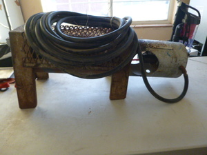 lot 12 image: Torpedo Heater