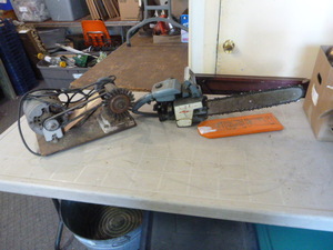 lot 85 image: Power Tools