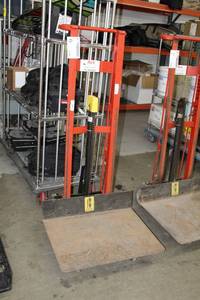 lot 6 image: Wesco Industrial Products, Inc. Hydraulic Lift