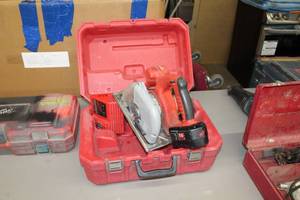 lot 65 image: Milwaukee 18VDC Heavy Duty 6-12in. Metal Cutting Saw, Battery, Charger, Case