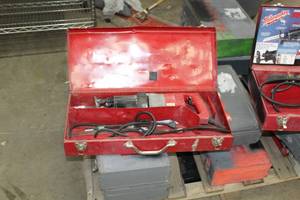 lot 72 image: Milwaukee Heavy Duty Sawzall, Metal Case