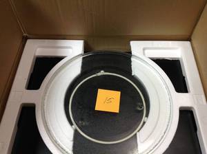 lot 15 image: Panasonic 2.2 cu. ft. Countertop Microwave in Stainless Steel with Sensor Cookingopen box in like new condition