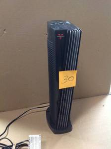 lot 30 image: Vornado TH1 20 in. 1500 Watts V-Flow Whole Room Tower Heateropen box in like new condition