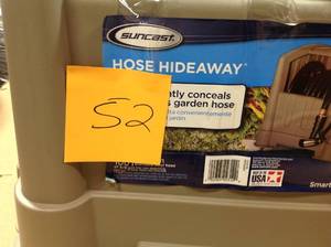lot 52 image: Suncast 100 ft. Hose Hideawayopen box in like new condition