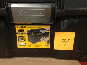 lot 77 image: DWST24082 DeWalt 24 Inch One Touch Boxopen box in like new condition