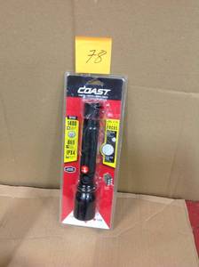 lot 78 image: Coast HP450 - HP450 1400 Lumen LED Flashlight with Slide Focus in good condition