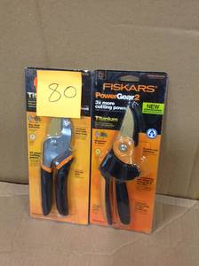lot 80 image: Fiskars Power Lever Anvil Pruneropen pkg in like new condition