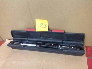 lot 83 image: HUSKY RATCHET TOOL