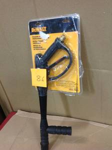 lot 86 image: Dewalt 4500-PSI Spray Gun with Adaptor in good condition