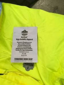Ergodyne Mens X-Large Lime High Visibility Reflective Bomber Jacket with Zip-Out Black Fleece OPEN BOX not used