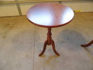 Round End Table