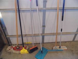 Floor Cleaning Tools