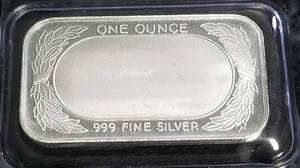 lot 13 image: 1 TROY OZ. .999 FINE SILVER BAR US FLAG DESIGN SEALED
