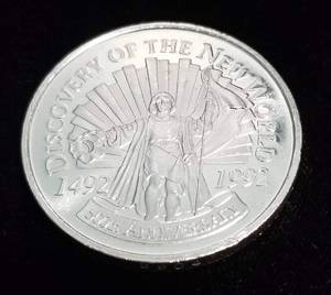 lot 28 image: 1992 COLUMBUS 500TH 1 TROY OZ .999 FINE SILVER