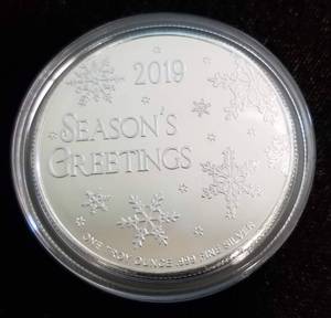 lot 04-A image: CHRISTMAS 2019 SANTA 1OZ .999 FINE SILVER IN AIRTITE