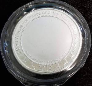 lot 06-A image: CHRISTMAS 2019 SANTA 1OZ .999 FINE SILVER IN AIRTITE