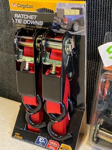 lot 54 image: (1) New Keeper 16x600# Ratchet Str...