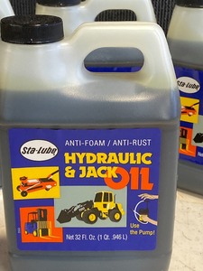 lot 165 image: (4) Jugs Of CRC Hydraulic & Jack Oi...