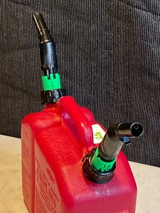 lot 206 image: (1) New Briggs & Stratton Smart-Fil...