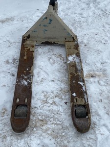 Crown Pallet Jack