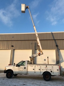 2000 Ford F.450 XL Super Duty Contractors Bucket Truck