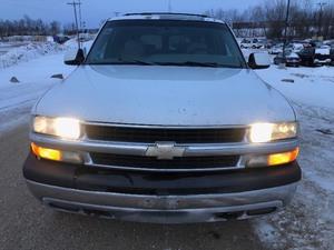 2001 Chevrolet Suburban 2500 LT 4x4