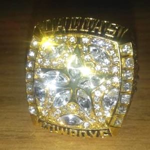 lot 73 image: Dallas Cowboys Super Bowl Ring
