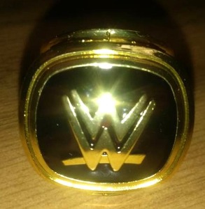 lot 115 image: World Wrestling Entertainment WWE 2015.