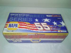 lot 129 image: NASCAR NAPA Michael Waltrip, 2006 Team Caliber# 55
