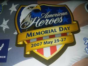 lot 144 image: NASCAR, Jeff Gordon 24, Dupont American Heroes Memorial Day 2007