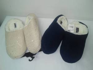 lot 161 image: NEW Twin pack womens Slippers, 910 size