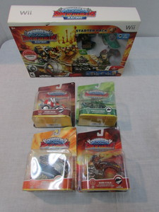 lot 28 image: SkyLanders Super Chargers