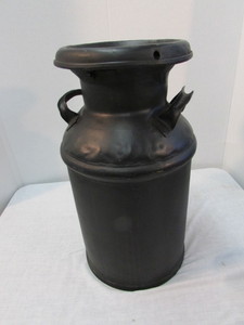lot 43 image: Vintage Metal Milk Can with Lid