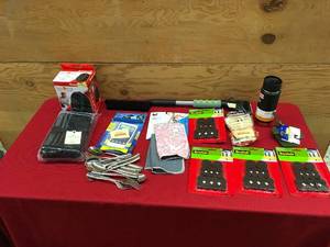 lot 216 image: Box Of Misc Items