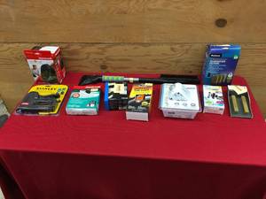 lot 221 image: Box Of Misc Items