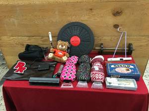 lot 282 image: Box Of Misc Items