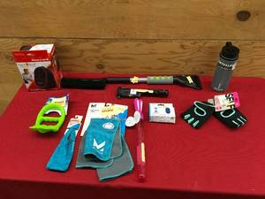 lot 310 image: Box Of Misc Items