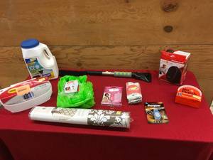 lot 320 image: Box Of Misc Items