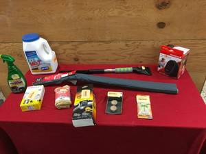 lot 322 image: Box Of Misc Items